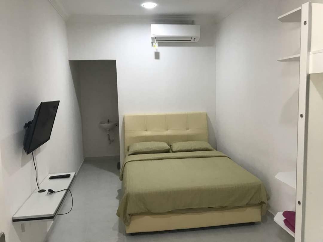 The Sofea Inn Transit Room Airport Kota Bharu Pengkalan Cepa Exterior foto